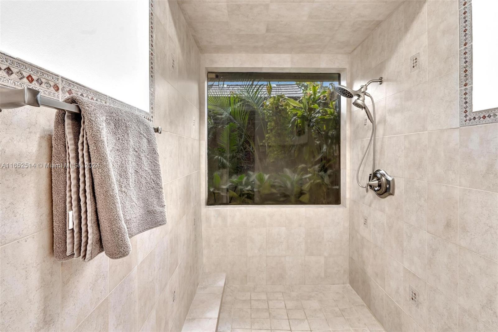 71 Ivy Road Hollywood, FL 33021 - Photo 45 of 69 Gallery Image 45