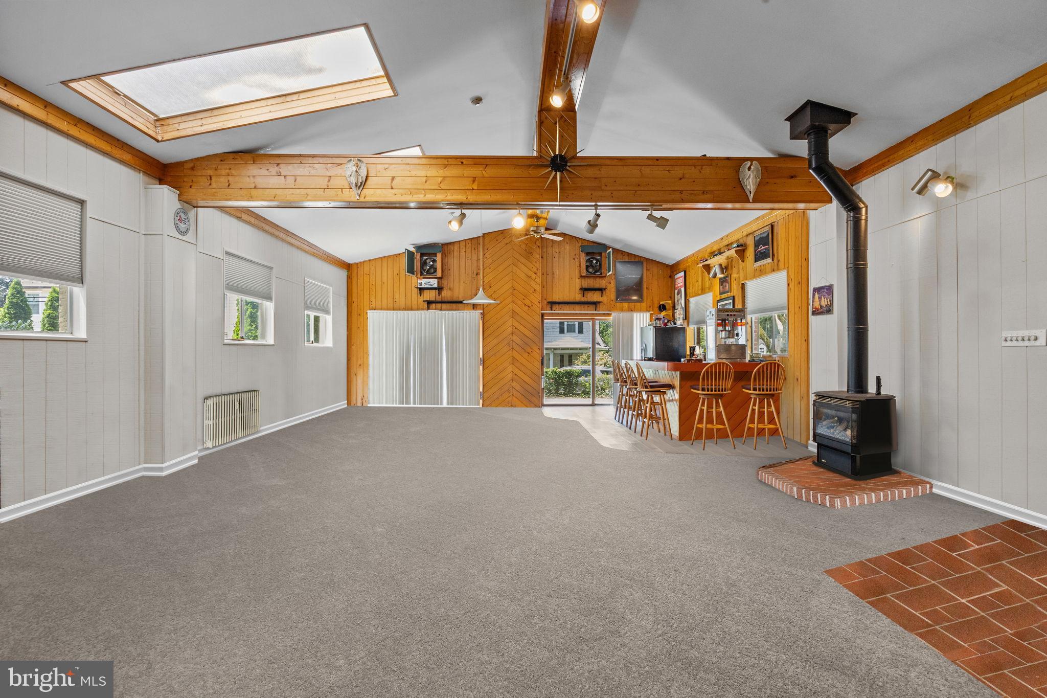1708 Madeira Avenue Jenkintown, PA 19046 - Photo 23 of 63 Spacious living area with rustic charm.
