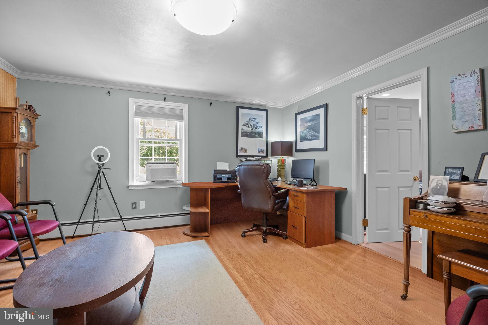 1708 Madeira Avenue Jenkintown, PA 19046 - Photo 10 of 63 a living room with furniture and a wooden floor