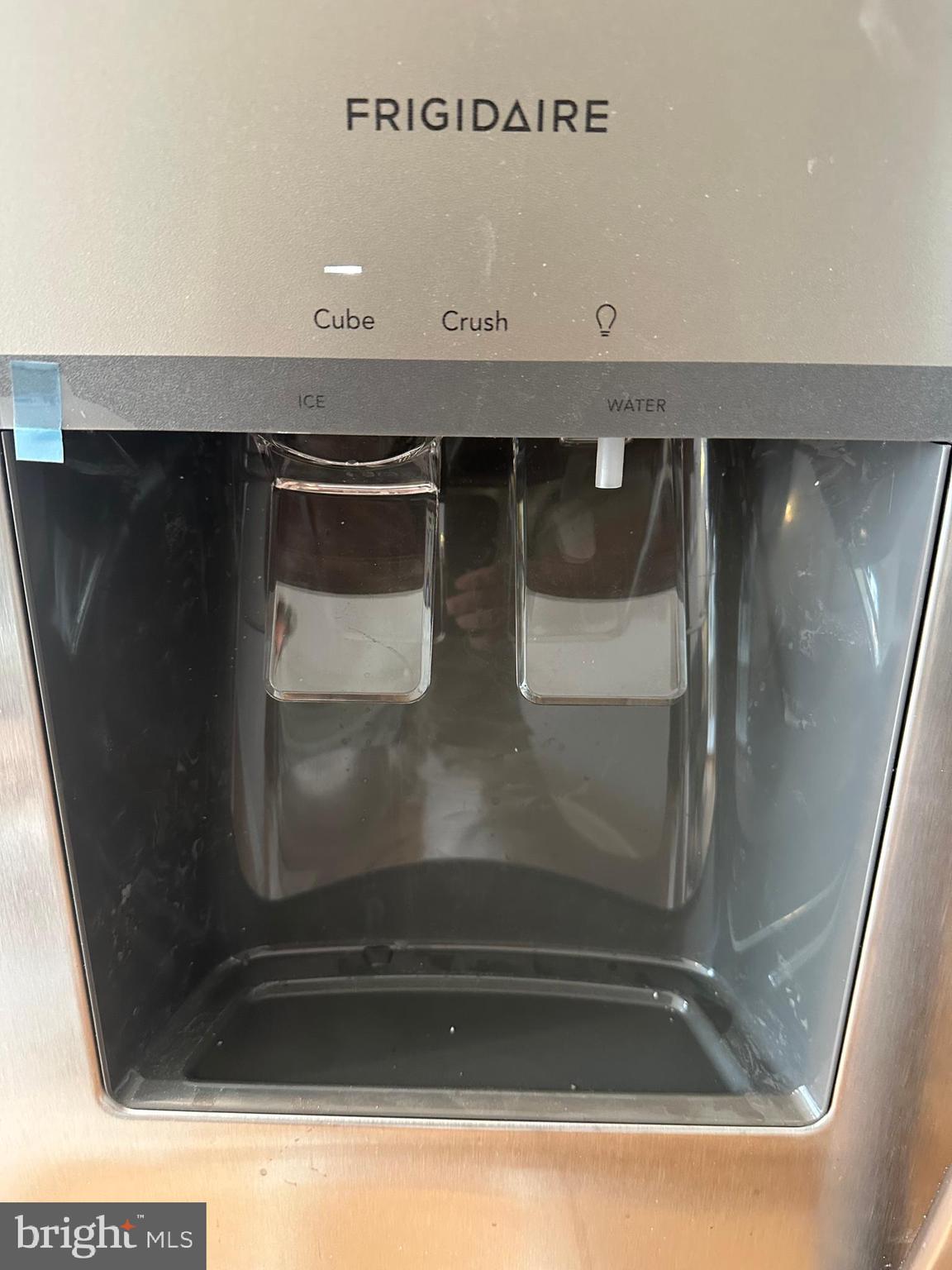 100 West Lexington Street, Unit 404 Baltimore, MD 21201 - Photo 27 of 27 a close view of water heater