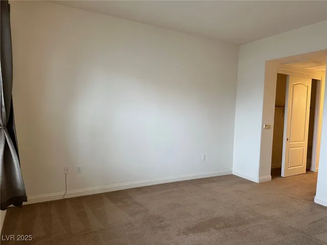 $1,499 | 32 East Serene Avenue, Unit 202, Las Vegas, NV 89123