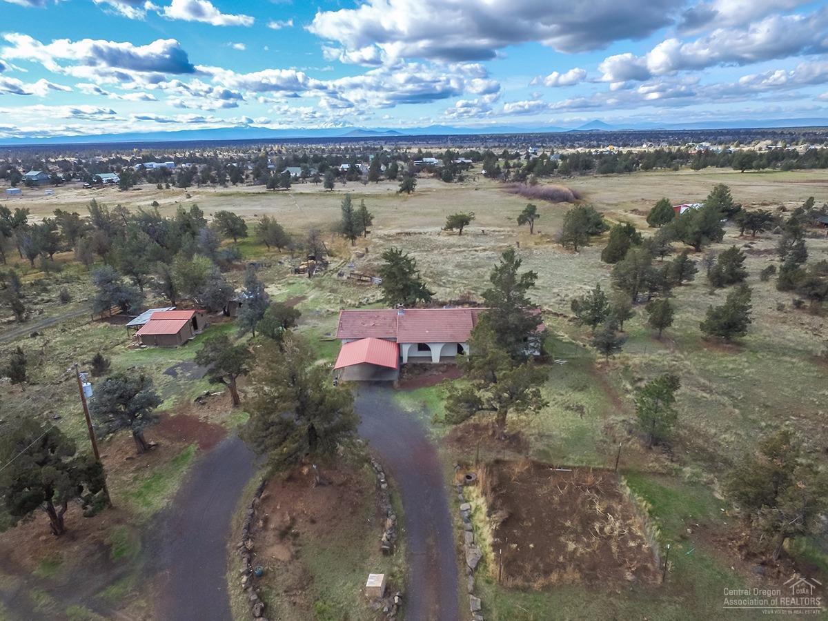 312 Southwest Bent Loop Powell Butte, OR 97753 - Photo 2 of 25 Additional Photo