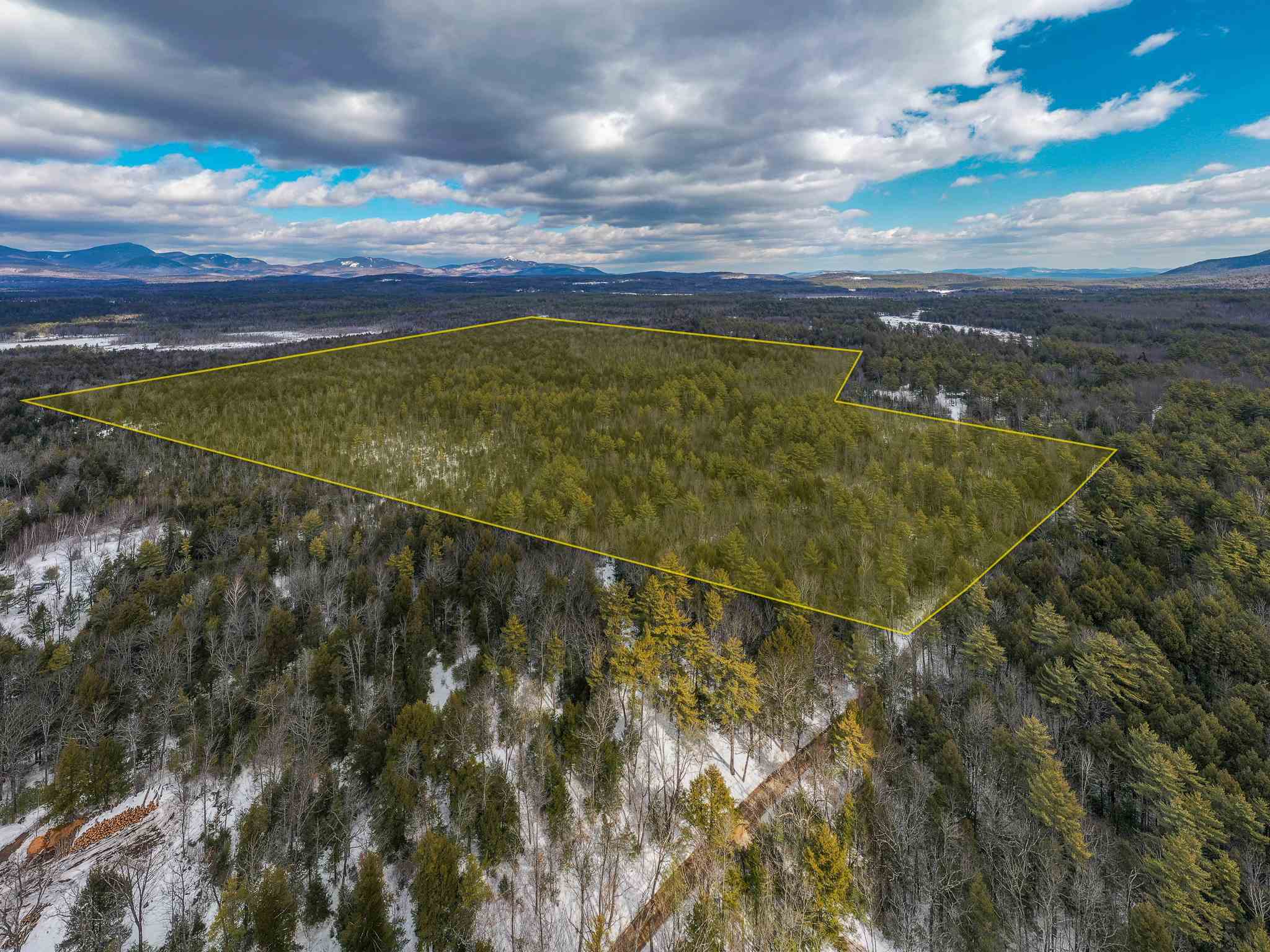 316 Middle Road Sandwich, NH 03883 - Photo 2 of 18