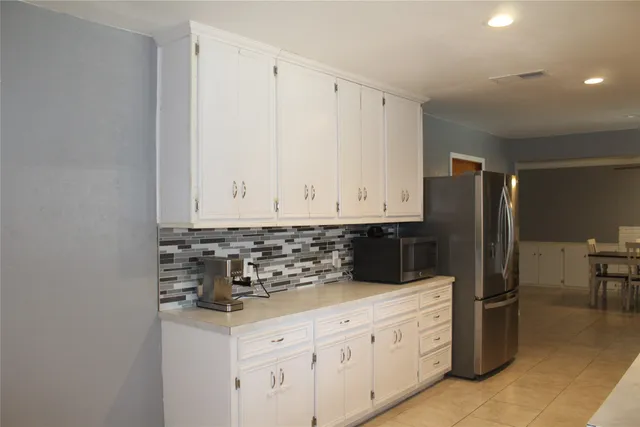 $279,999 | 1800 Leggett Drive, Galena Park, TX 77547