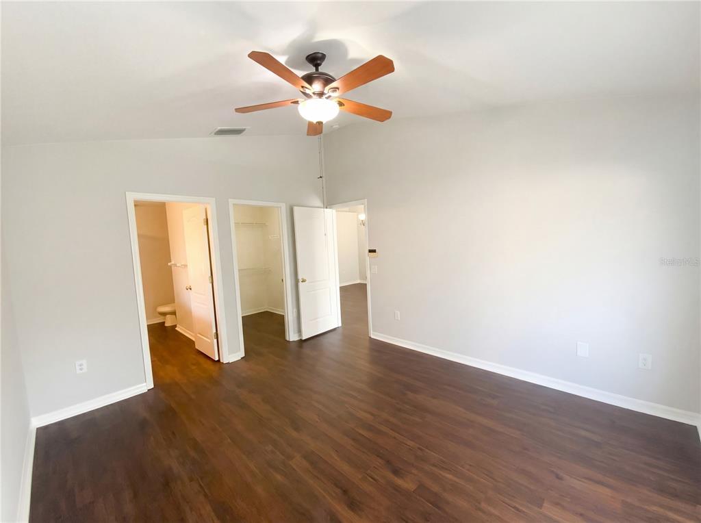 25241 7 Rivers Circle Land O Lakes, FL 34639 - Photo 4 of 29