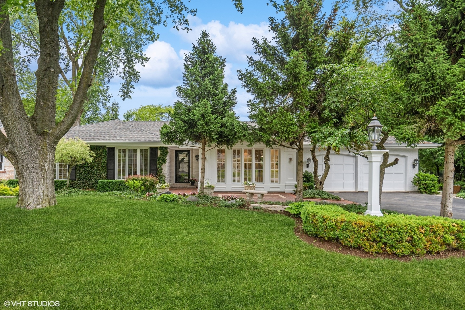 1224 Ridgewood Drive, Northbrook, IL 60062 Compass