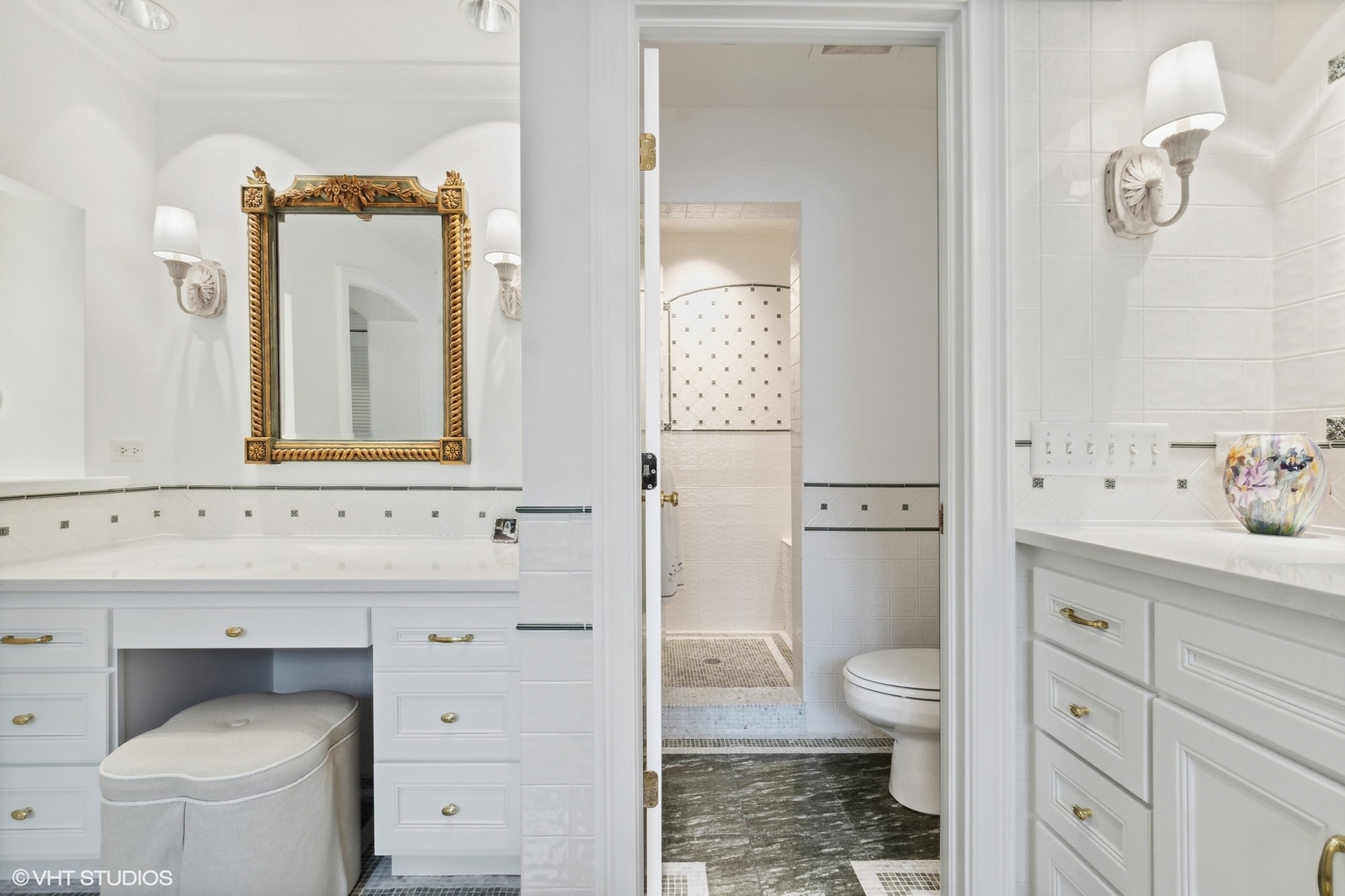 1224 Ridgewood Drive Northbrook, IL 60062 - Photo 18 of 34 a bathroom with a toilet a sink and a mirror