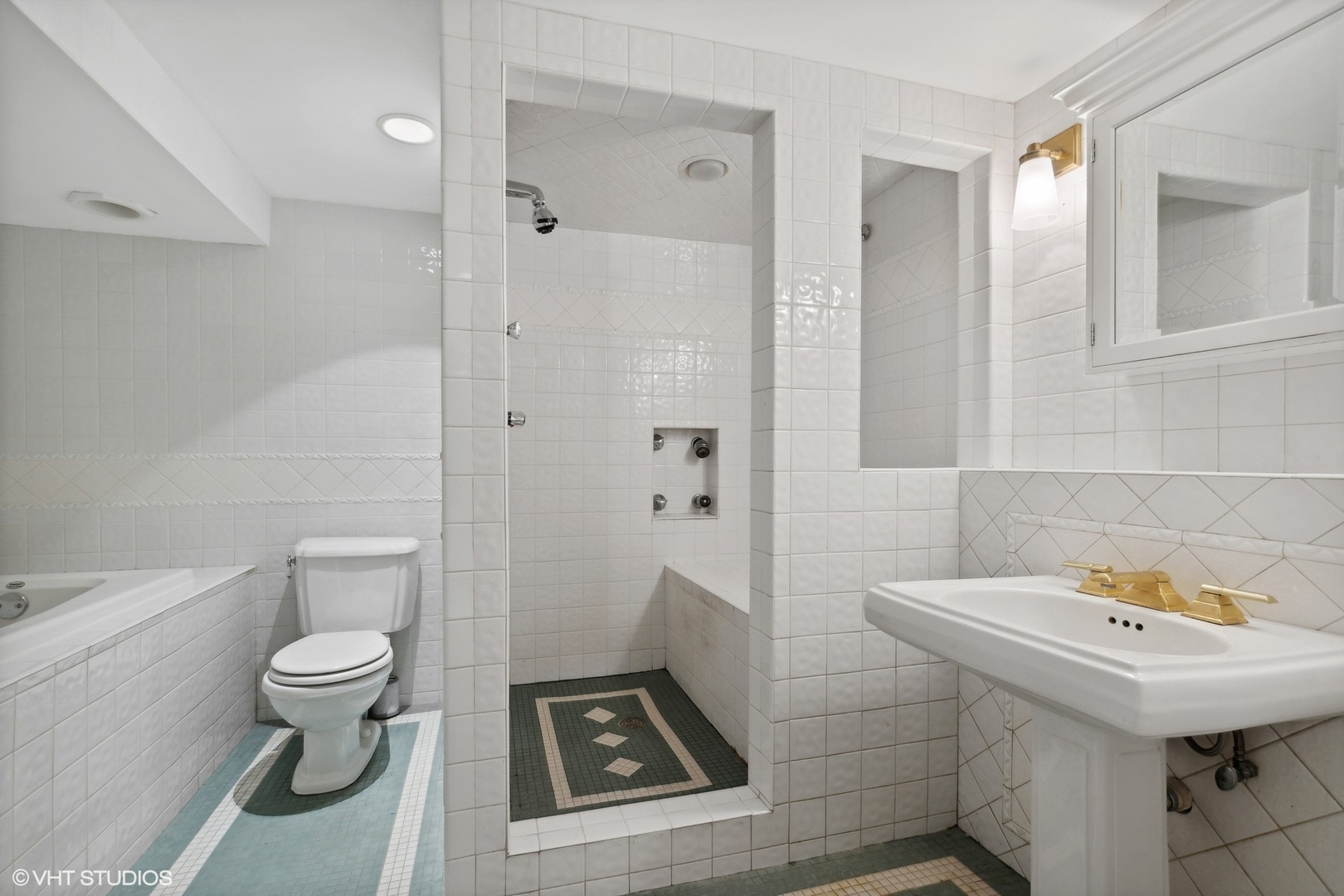 1224 Ridgewood Drive Northbrook, IL 60062 - Photo 29 of 34 a bathroom with a sink toilet and shower