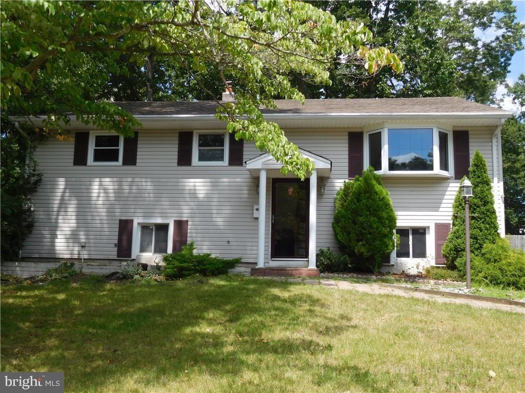55 Darien Road Howell, NJ 07731 - Photo 1 of 36