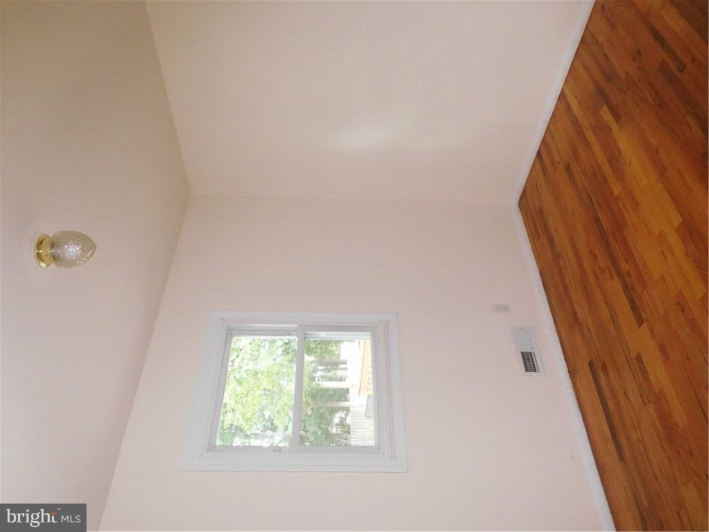 55 Darien Road Howell, NJ 07731 - Photo 24 of 36