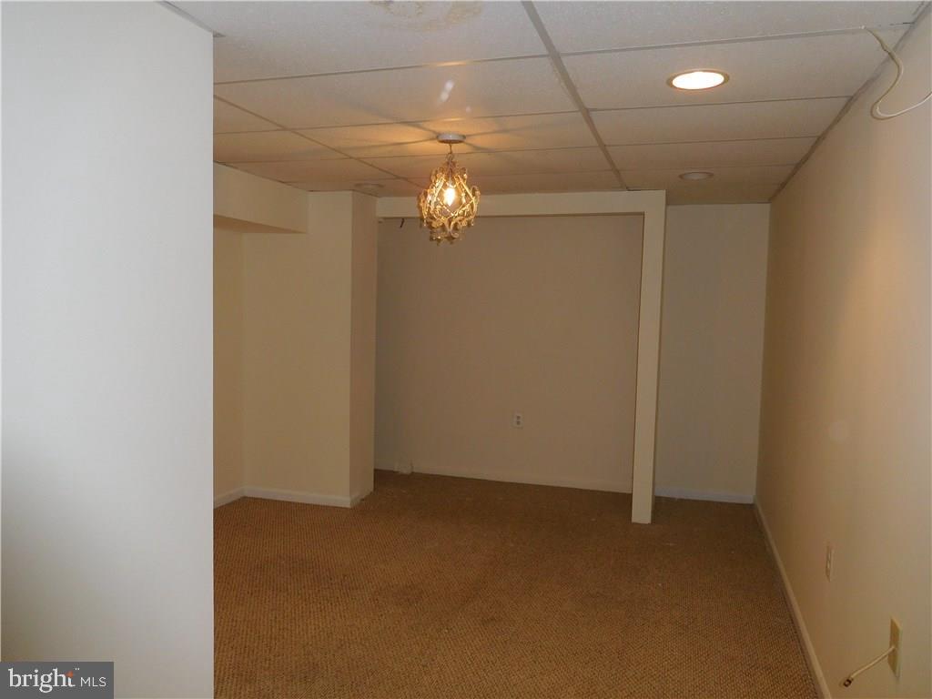 55 Darien Road Howell, NJ 07731 - Photo 31 of 36