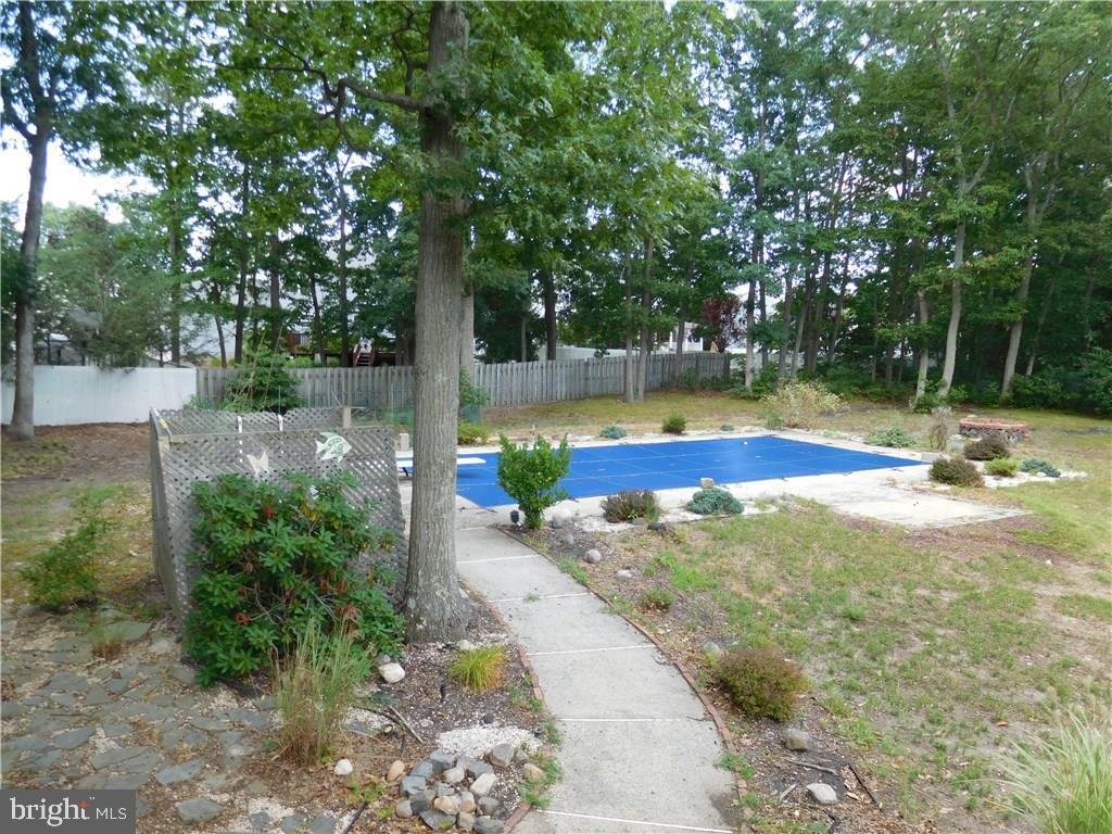 55 Darien Road Howell, NJ 07731 - Photo 9 of 36