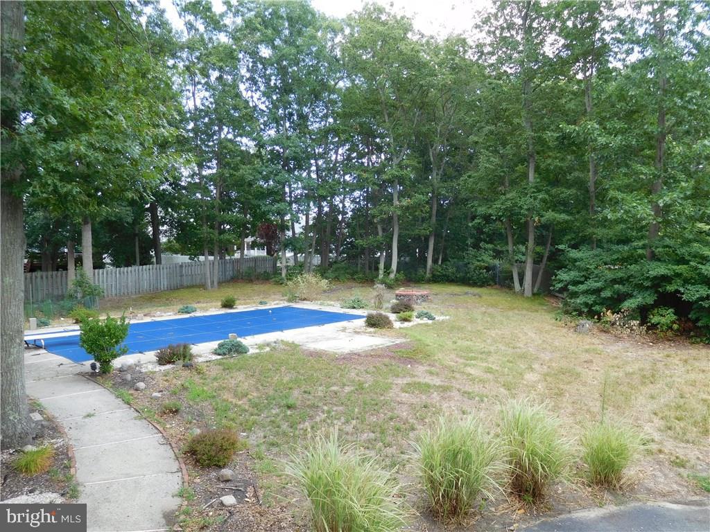 55 Darien Road Howell, NJ 07731 - Photo 10 of 36