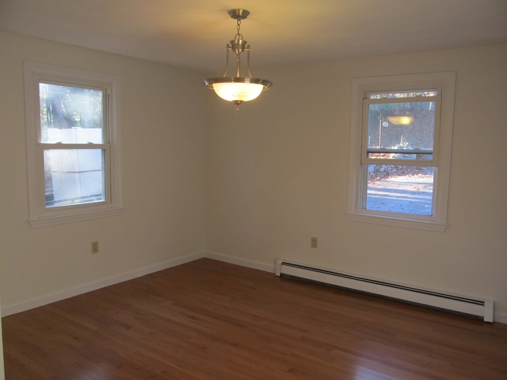 138 Fitchburg Road Townsend, MA 01469 - Photo 13 of 25