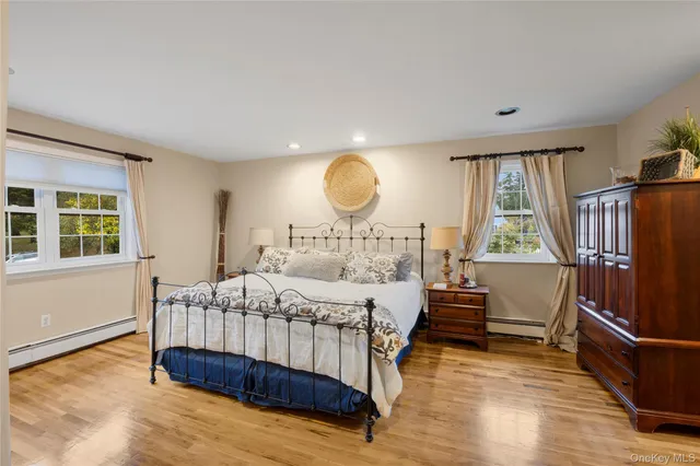 $1,799,900 | 37 Peppermill Lane, Dix Hills, NY 11746