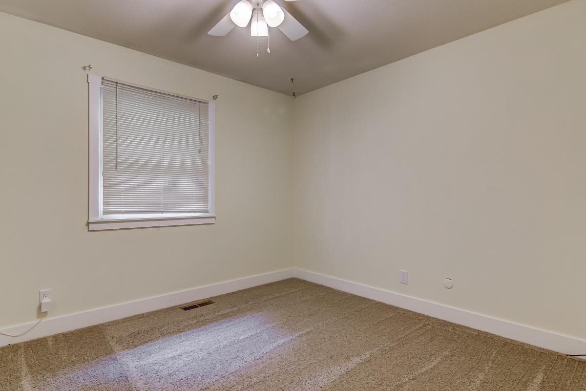 55 Drawbridge Road Springfield, IL 62704 - Photo 23 of 34