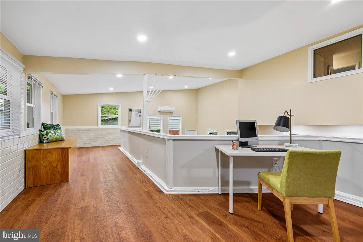 11518 Charlton Drive Silver Spring, MD 20902 - Photo 18 of 49 Upper Level Loft
