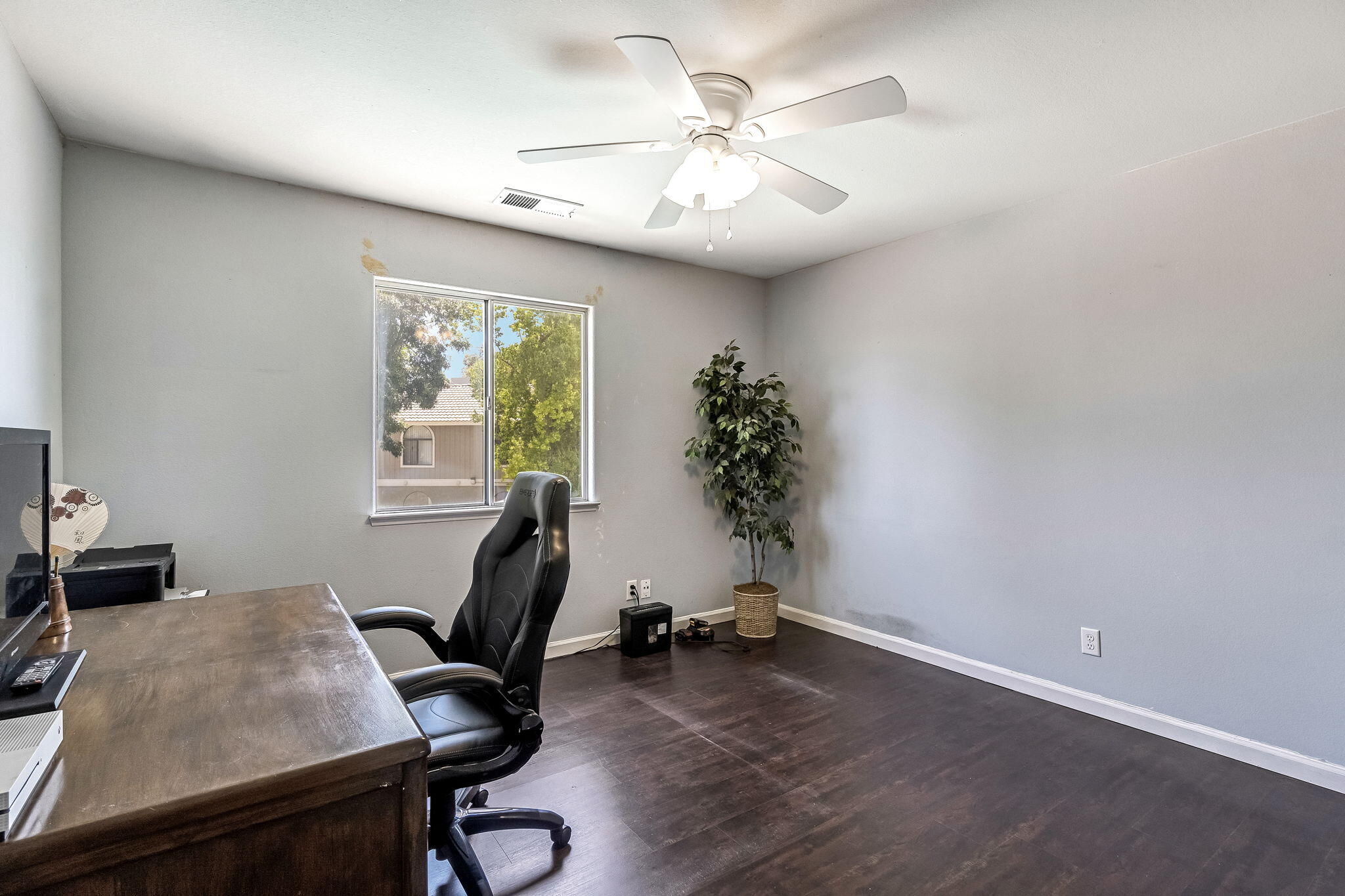 717 East Spring Lane Lemoore, CA 93245 - Photo 24 of 40