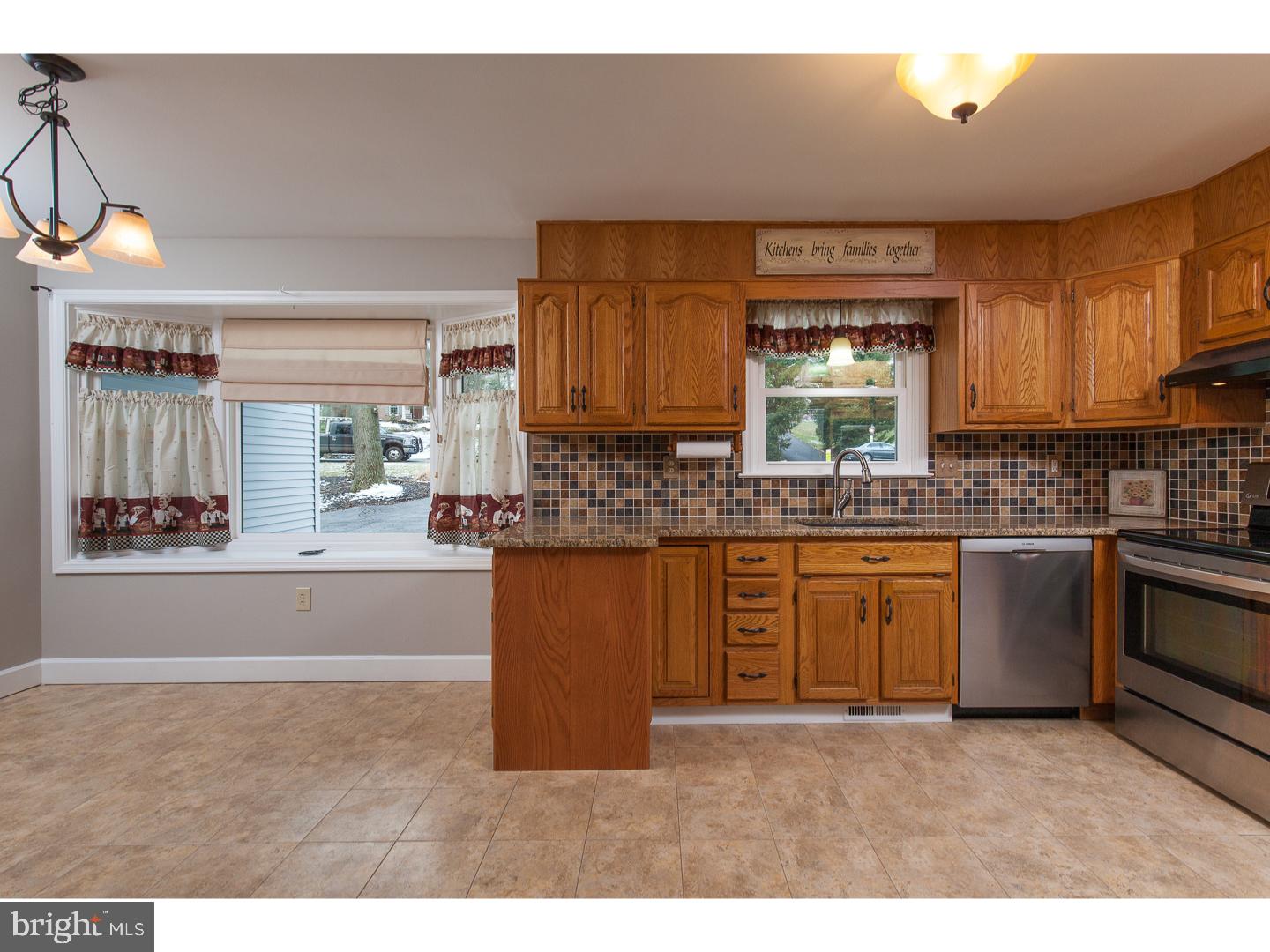 503 Arrowhead Trail Sinking Spring, PA 19608 - Photo 2 of 21
