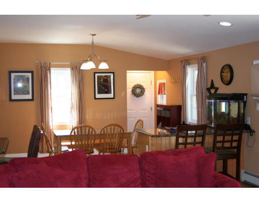 20 Seward Road Stoneham, MA 02180 - Photo 11 of 30 Gallery Image 11