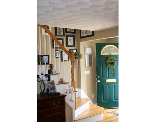 20 Seward Road Stoneham, MA 02180 - Photo 2 of 30 Gallery Image 2
