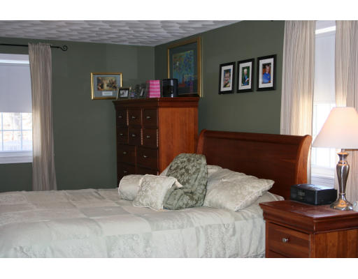 20 Seward Road Stoneham, MA 02180 - Photo 21 of 30 Gallery Image 21