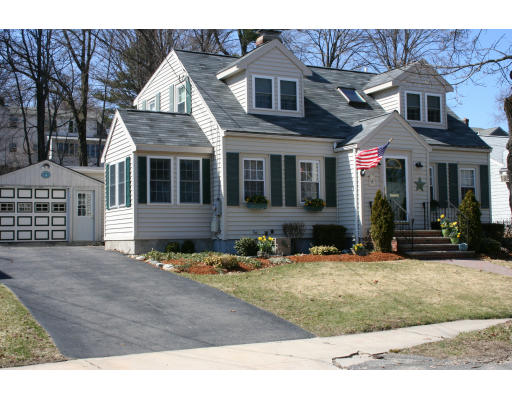 20 Seward Road Stoneham, MA 02180 - Photo 25 of 30 Gallery Image 25