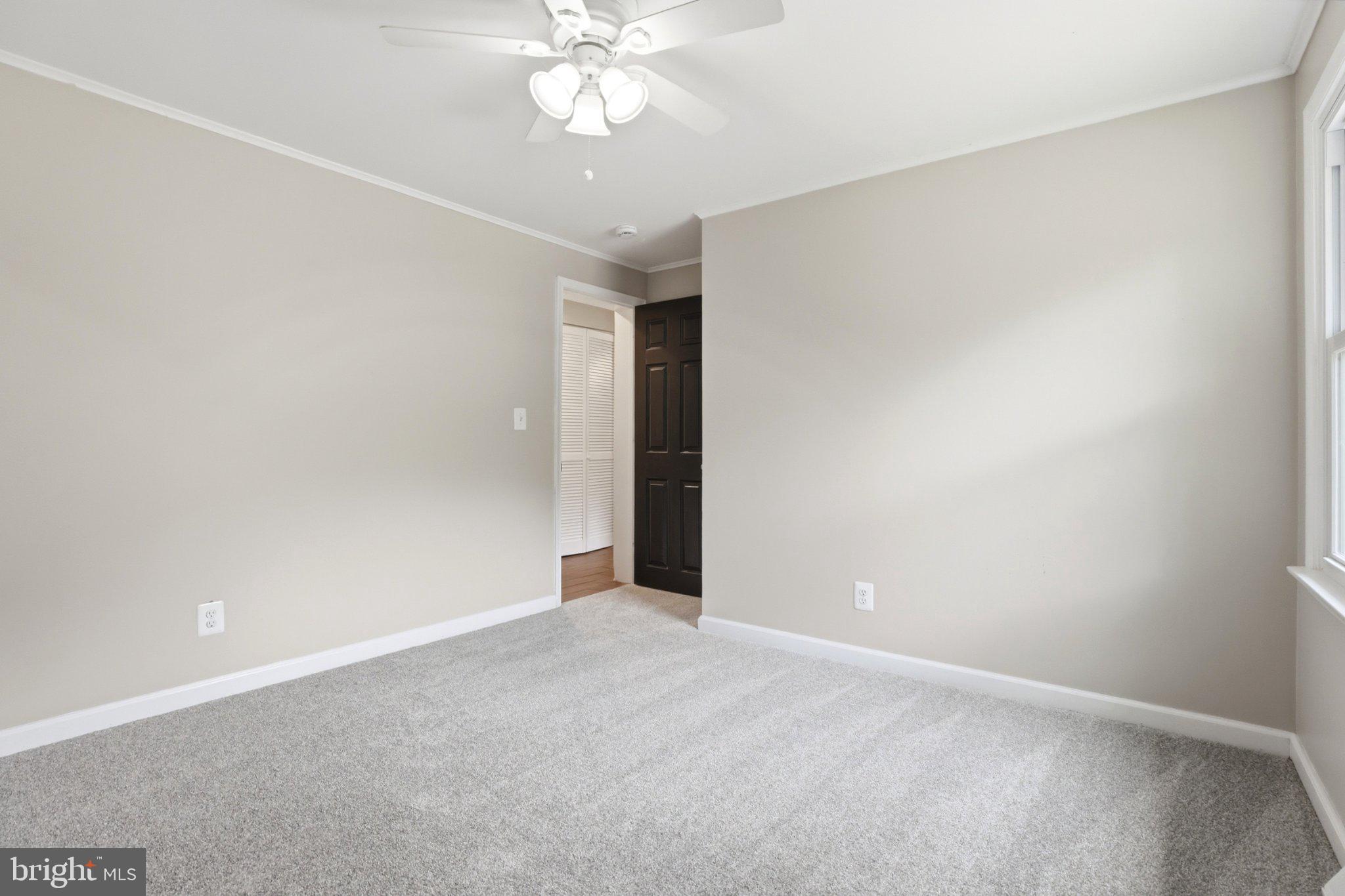 941 Pat Lane Huntingtown, MD 20639 - Photo 16 of 30 Bright and airy versatile space.