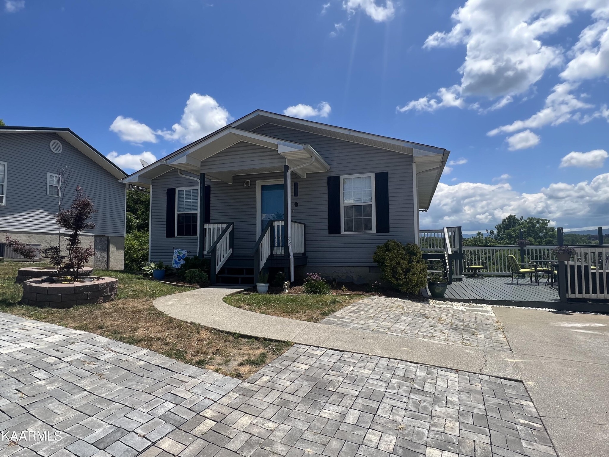 114 Bishop Street Alcoa, TN 37701 - Photo 2 of 20 a view of a house with patio