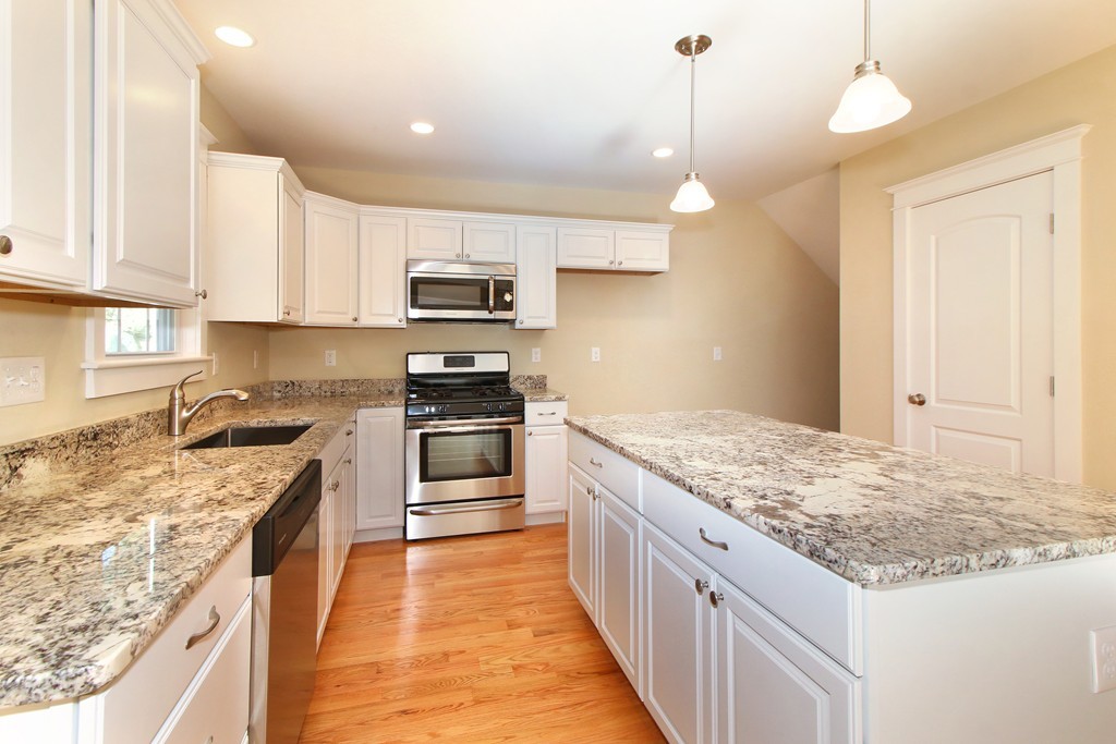 11 Turtle Brook Road, Unit 32 Canton, MA 02021 - Photo 4 of 10 Gallery Image 4