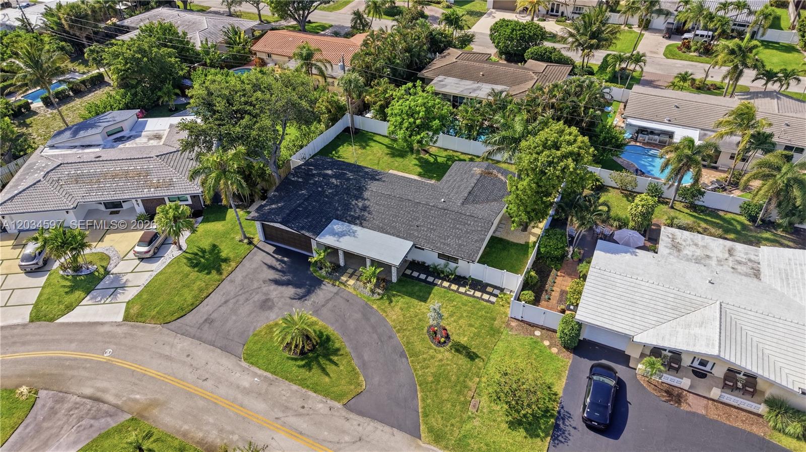 2731 Northeast 52nd Street Lighthouse Point, FL 33064 - Photo 42 of 43