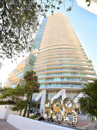 $3,580 | 888 Biscayne Boulevard, Unit 1611, Miami, FL 33132
