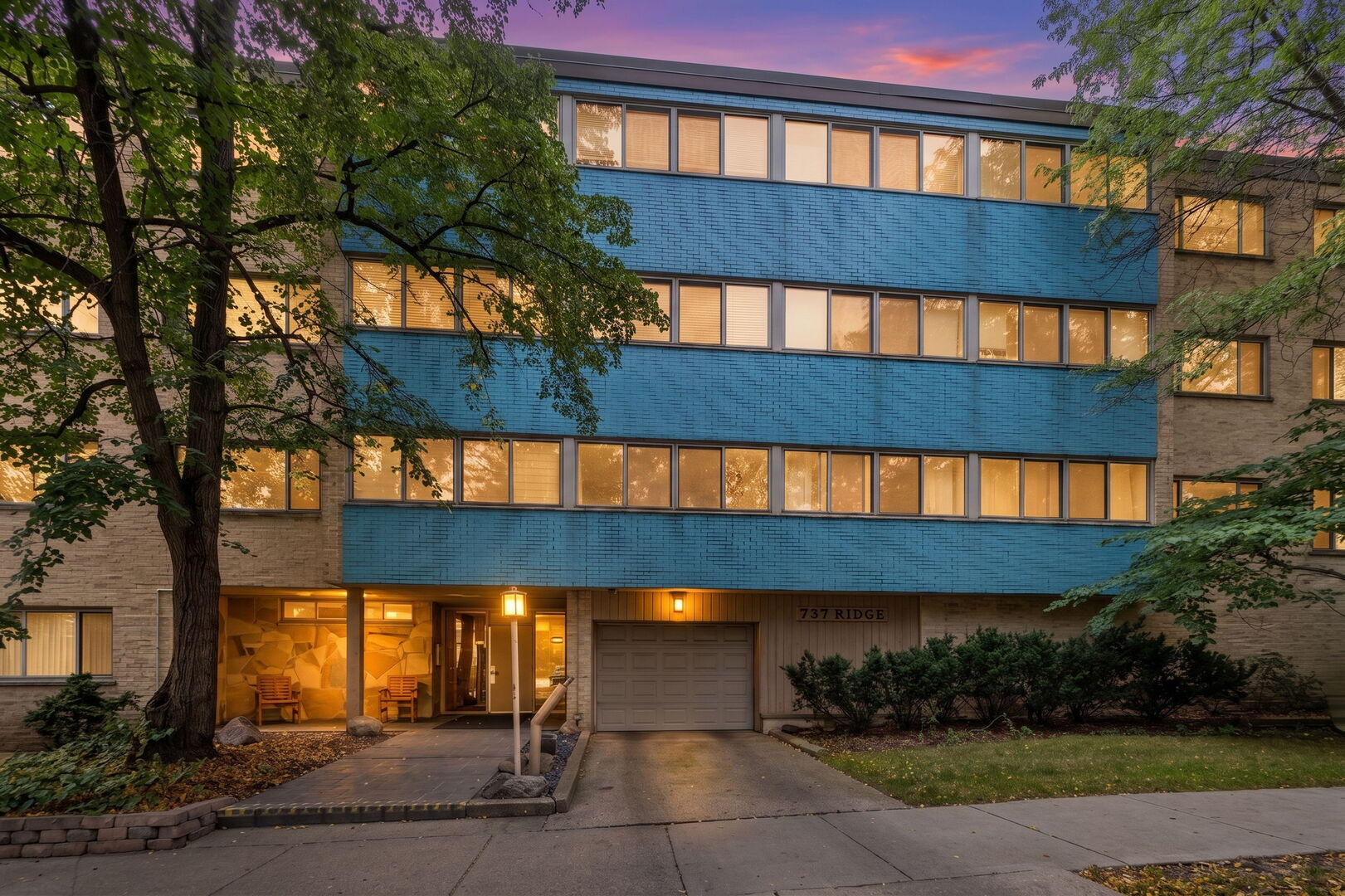 737 Ridge Avenue, Unit 2H Evanston, IL 60202 - Photo 1 of 23 Gallery Image 1