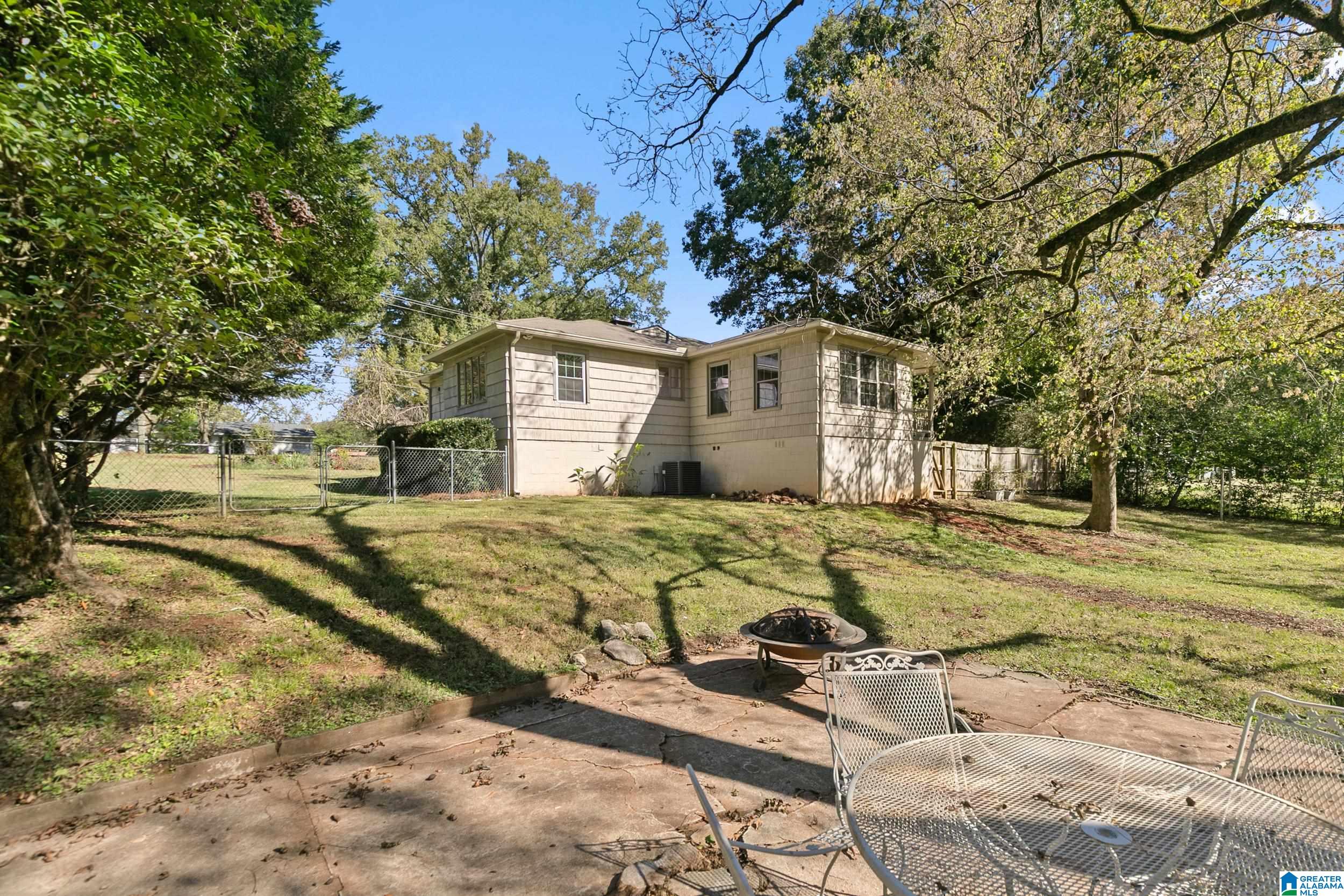 741 Martinwood Road Birmingham, AL 35235 - Photo 13 of 32