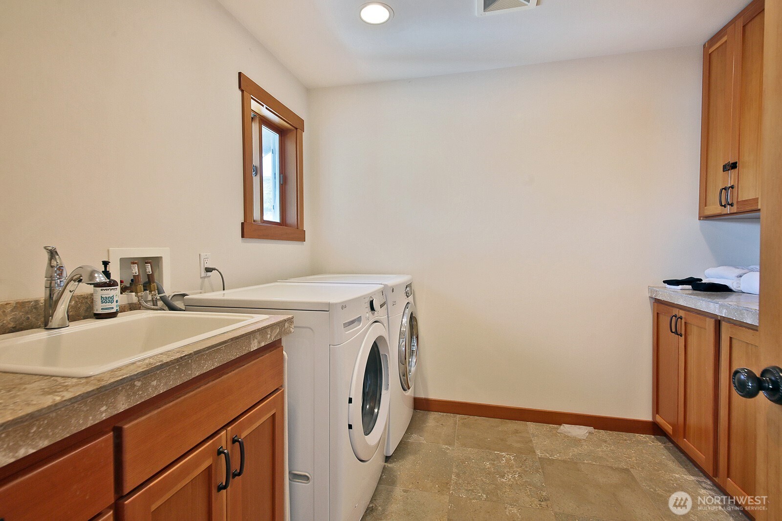 4913 Marshall Road Clinton, WA 98236 - Photo 32 of 40 a utility room with dryer and washer