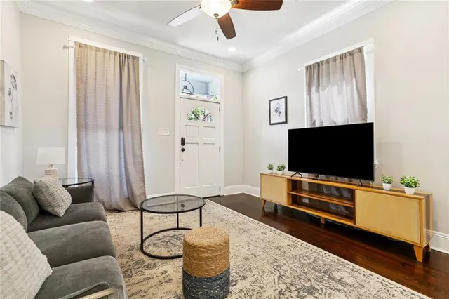 $2,000 | 2106 Marais Street, New Orleans, LA 70116