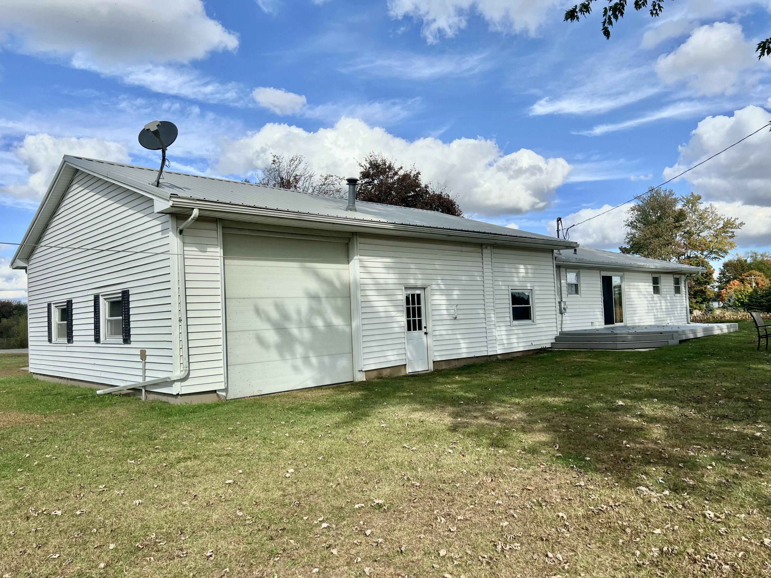 7151 North Adams Road North Adams, MI 49262 - Photo 14 of 69 IMG_1158