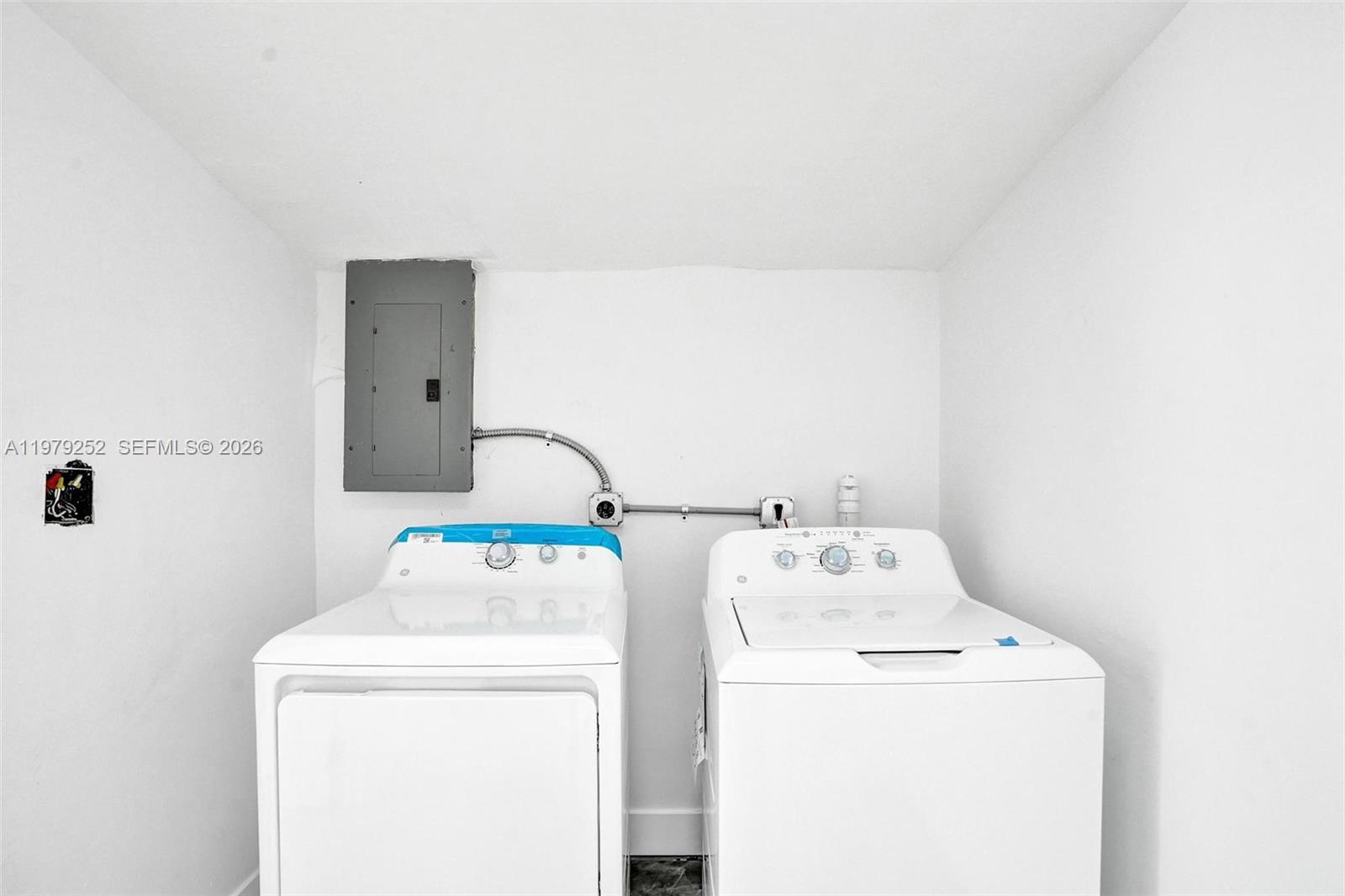 4320 Northwest 26th Street Lauderhill, FL 33313 - Photo 27 of 38