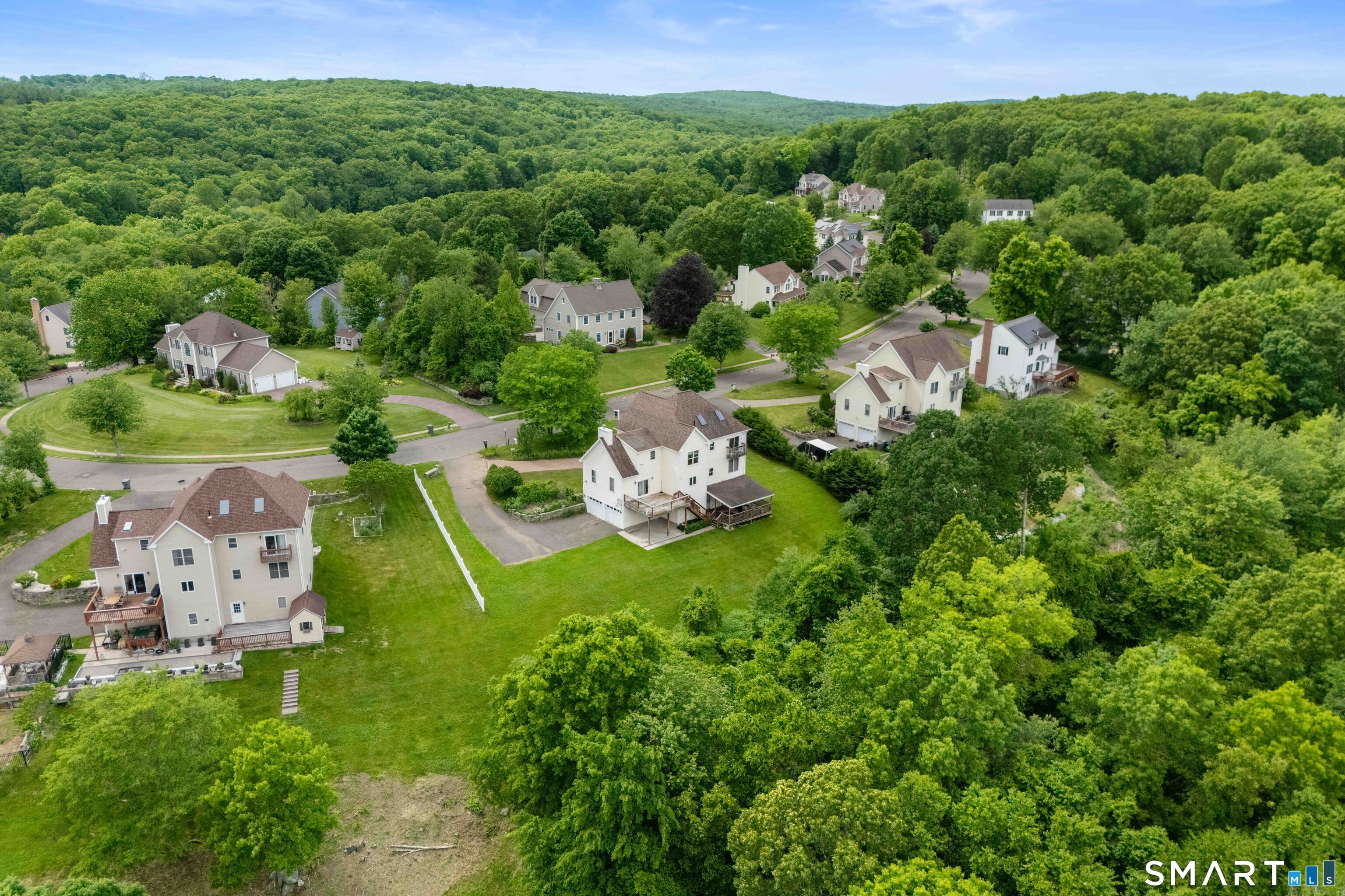 77 Graham Ridge Road Naugatuck, CT 06770 - Photo 7 of 10