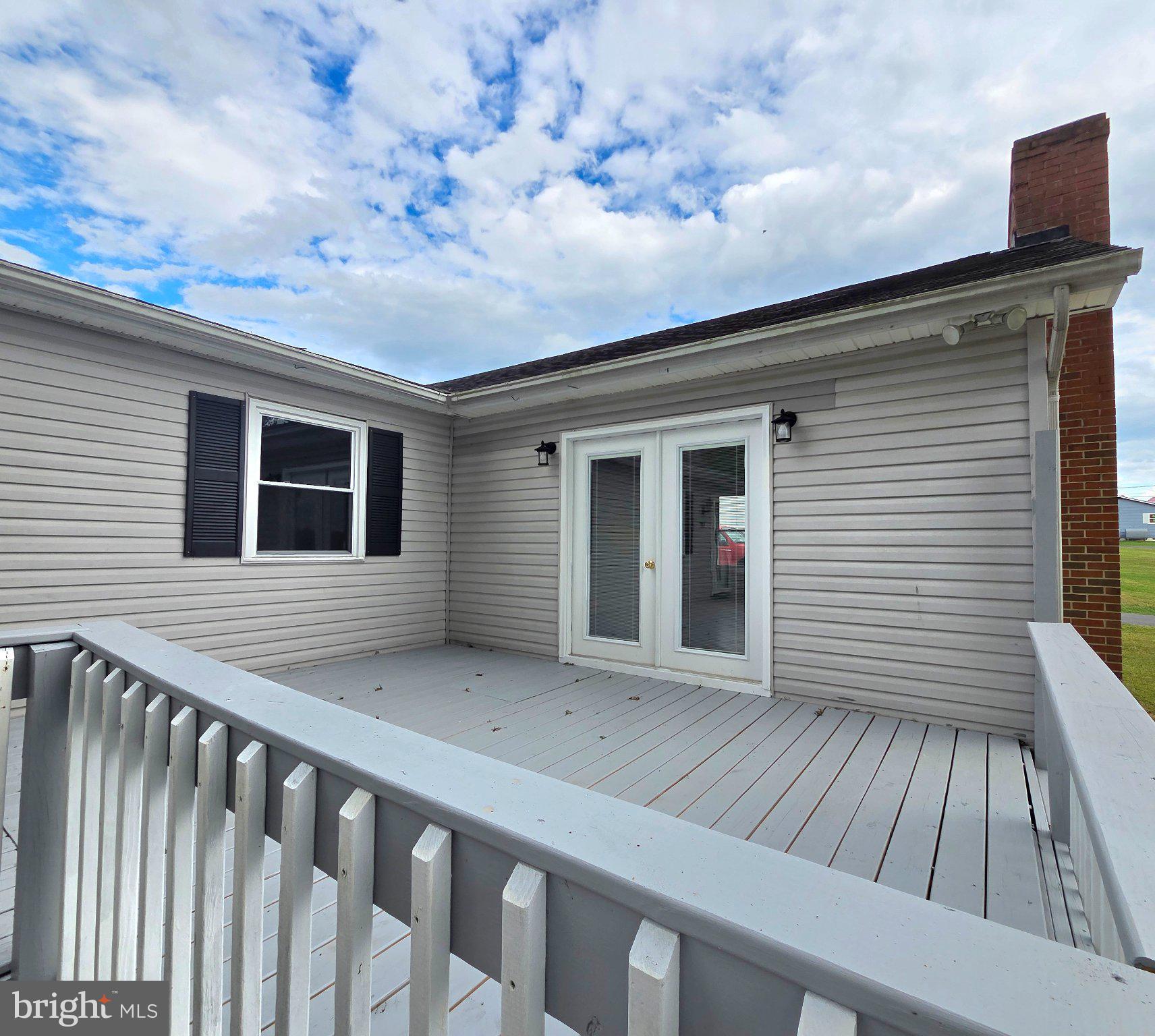 178 Payne Road Winchester, VA 22603 - Photo 10 of 101 Front View /lg L shape deck 8x24x12x16
