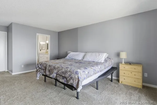 $170,000 | 23 Laguna Drive, Unit 3B, Lake Ozark, MO 65049