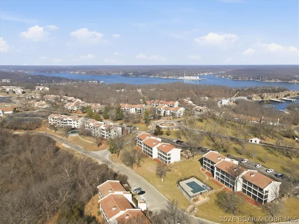 $170,000 | 23 Laguna Drive, Unit 3B, Lake Ozark, MO 65049