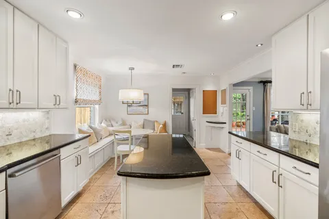 $615,000 | 5350 Dumfries Drive, Houston, TX 77096