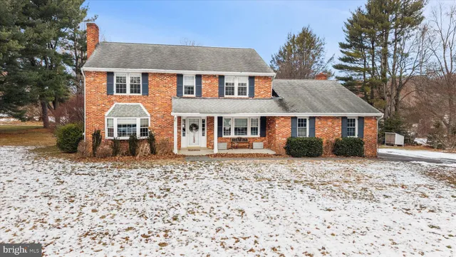 $699,900 | 24 Turkey Hollow Road, Kennett Square, PA 19348