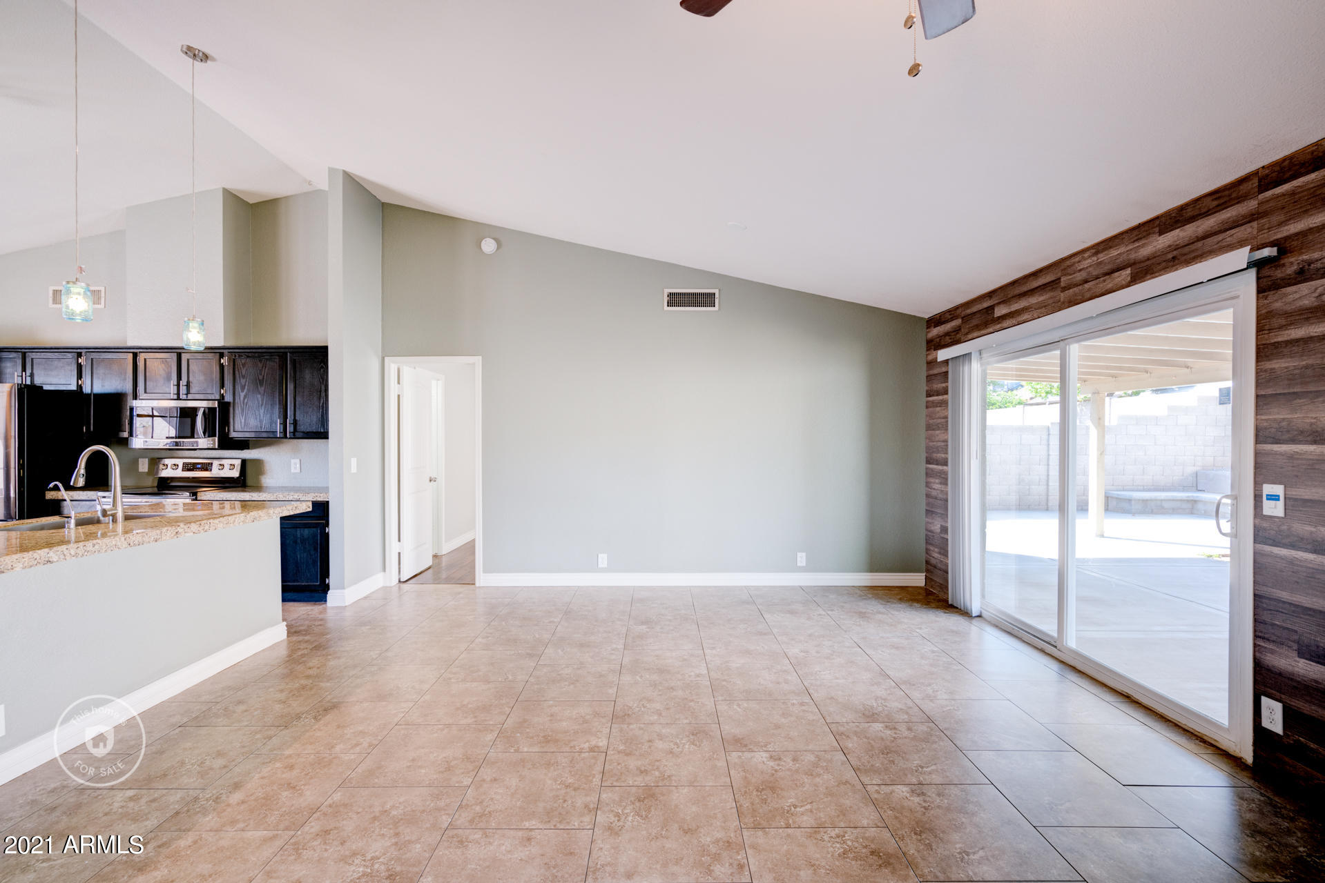 8926 West Granada Road Phoenix, AZ 85037 - Photo 12 of 24 listing_9