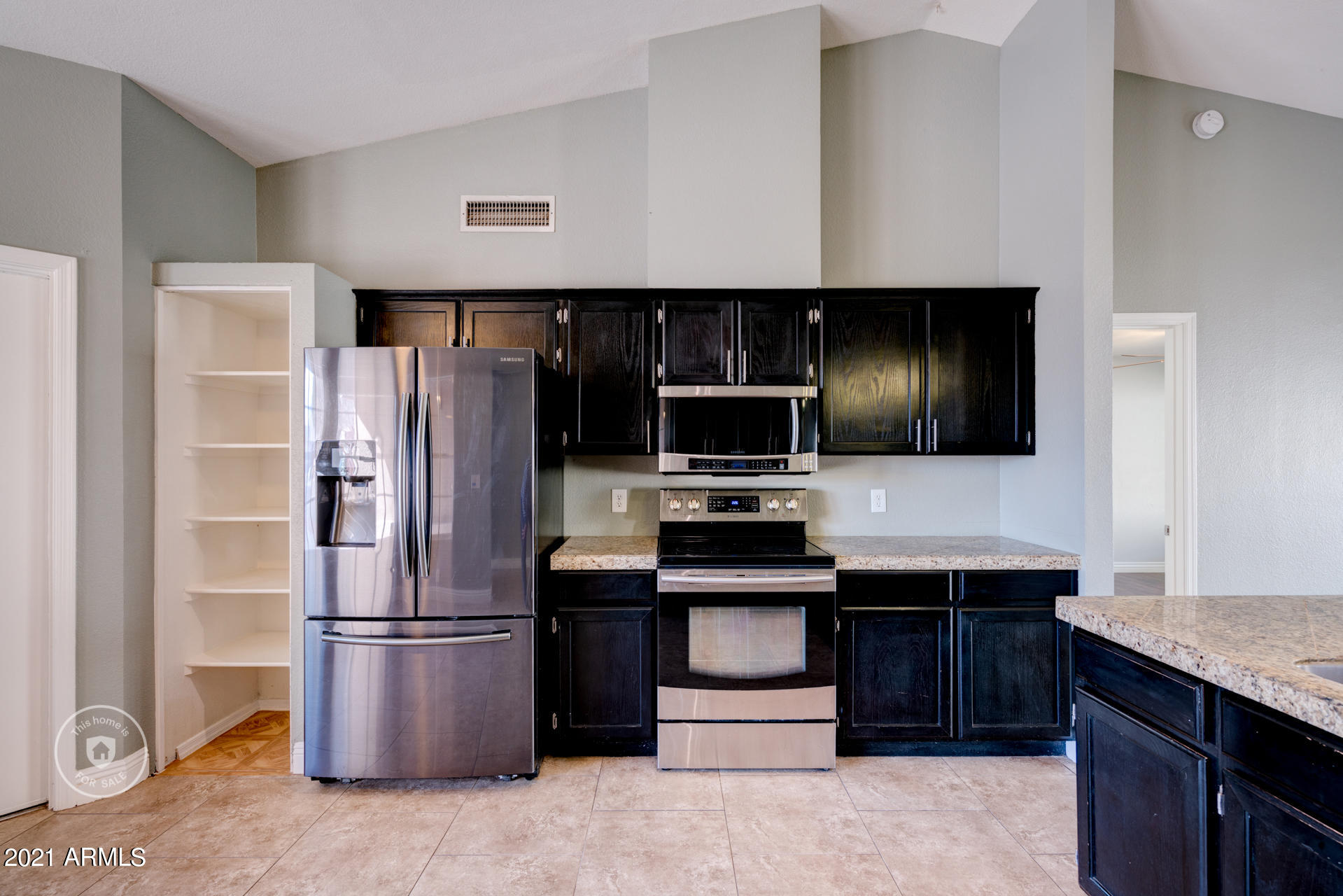 8926 West Granada Road Phoenix, AZ 85037 - Photo 7 of 24 listing_5