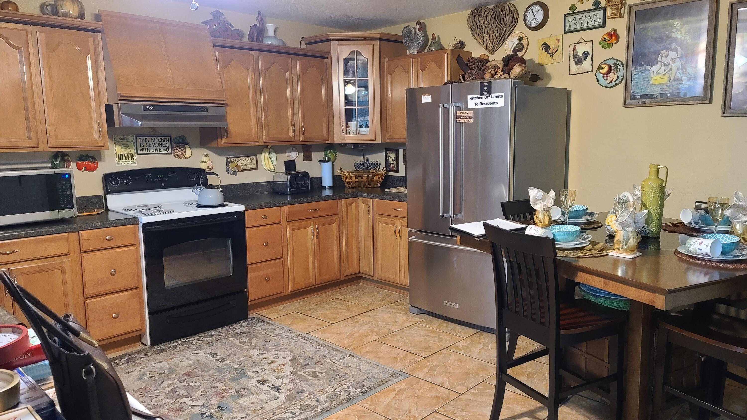 411 West 30th Street Riviera Beach, FL 33404 - Photo 9 of 11 20211118_110817
