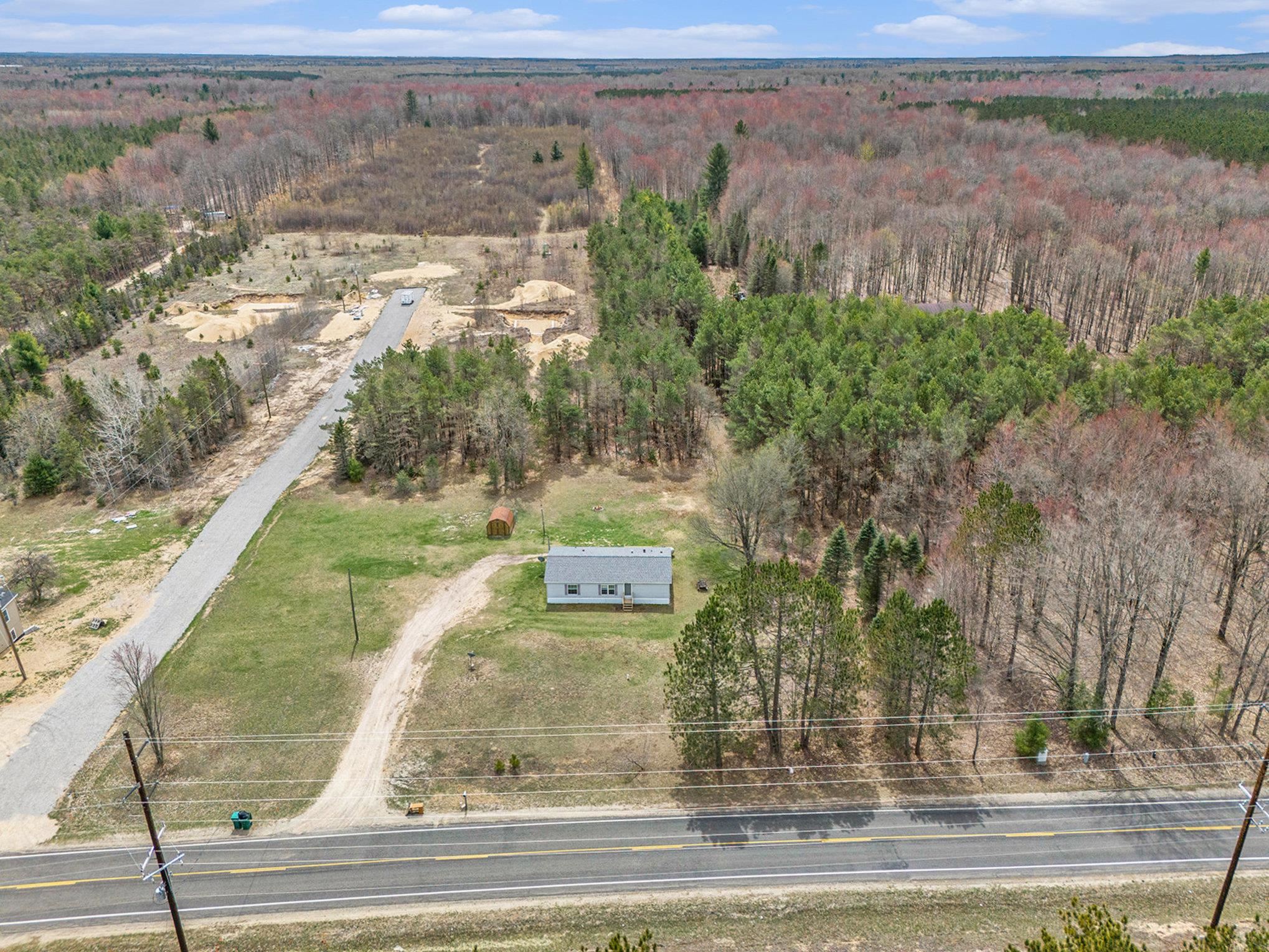 2396 East 32 Road Cadillac, MI 49601 - Photo 24 of 33