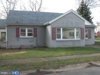 304 Riverview Road Claymont, DE 19703 - Photo 1 of 6 Gallery Image 1
