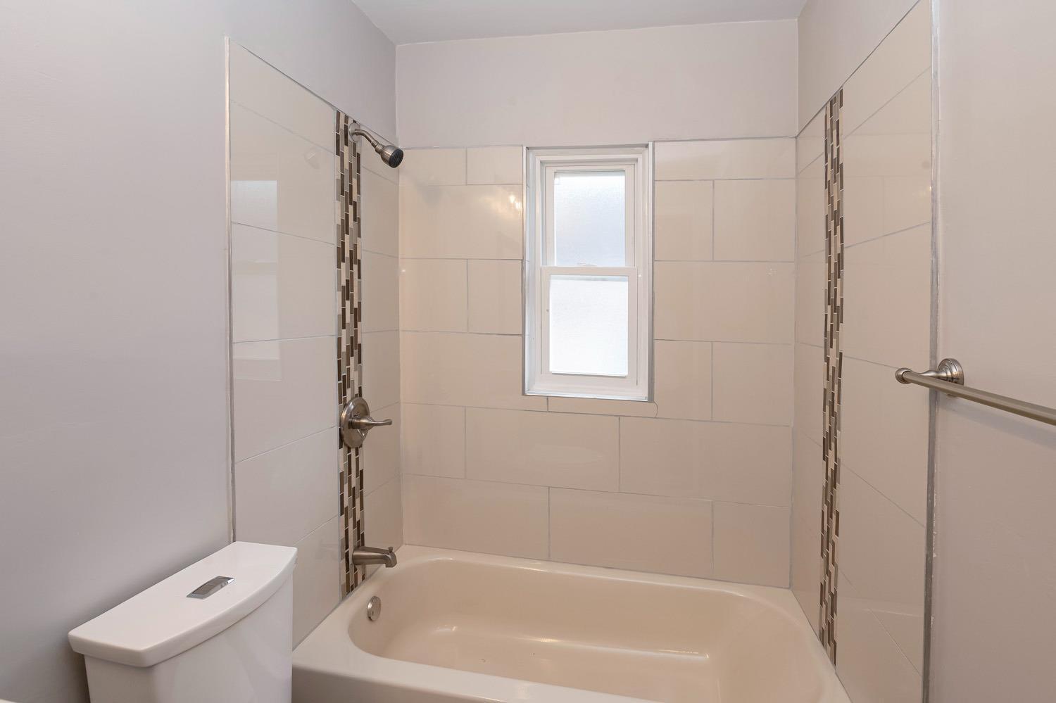 6029 Argus Road Cincinnati, OH 45224 - Photo 17 of 32 Gallery Image 17
